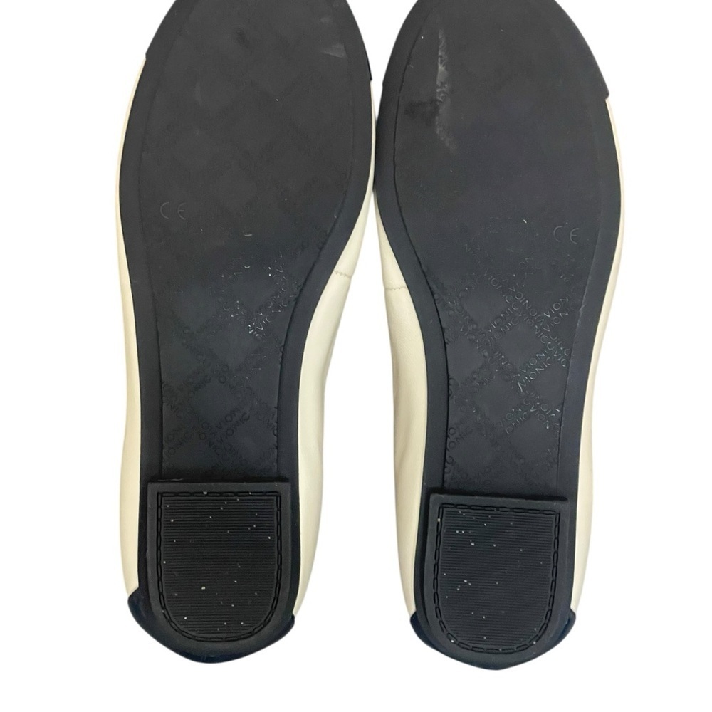 Vionic Minna Two-Tone Ballet Flat in Beige and Navy Patent minimalist size 6 - Picture 12 of 14